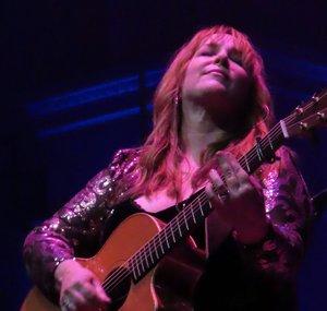 Gretchen Peters