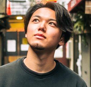 TAKASHii