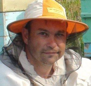 BEEKEEPING - THE HOBBY OF THE URALTS