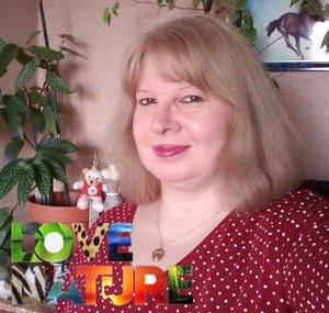 Nathalie B Countryn