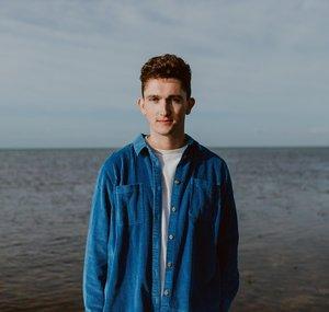 David Bennett - Topic