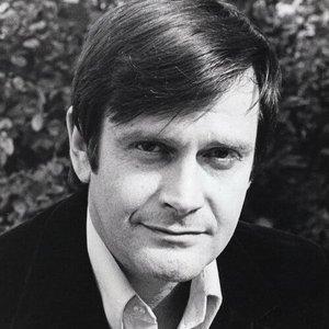 Ralph Bates