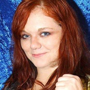 Mickie Lee Knuckles