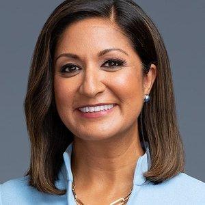 Amna Nawaz