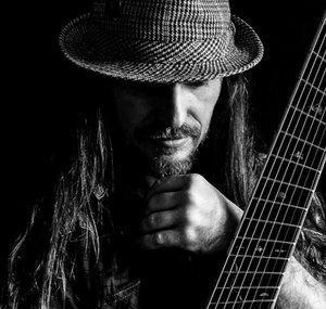 Peter Luha Guitar