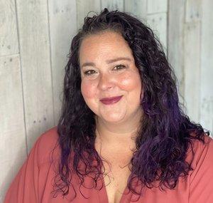 Julie Zee Author