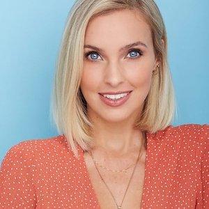 Alicia Banit