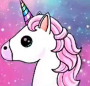 •♡︎Crystal Cupcake Unicorn♡︎•