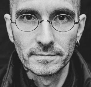 Dr. Mark Benecke's Official Youtube Channel