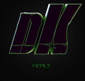 ImRlaXz