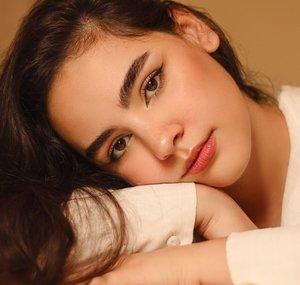 Lívia Cruz