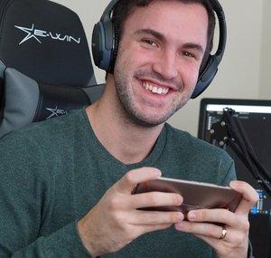 Bobby Plays Streams