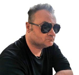 John H Shelton - The Vlogging Life