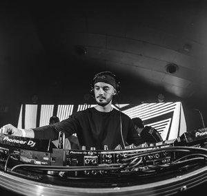 Liftance Music