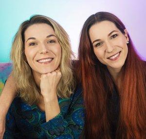 MonaLisa Twins