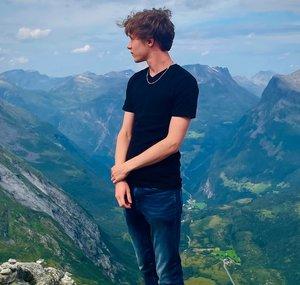 James Stikå