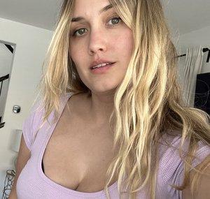 Naomi Kyle