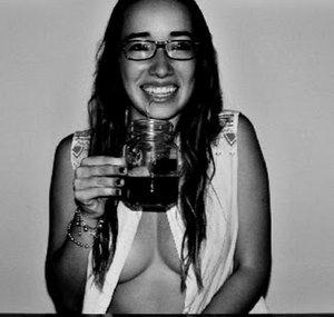 Y Lau