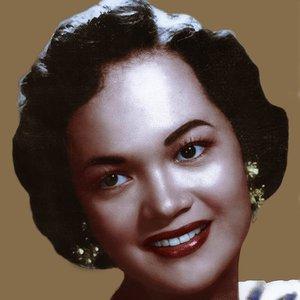 Sylvia La Torre