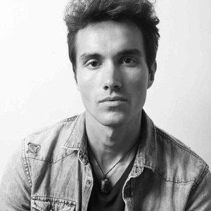 Marlon Blue
