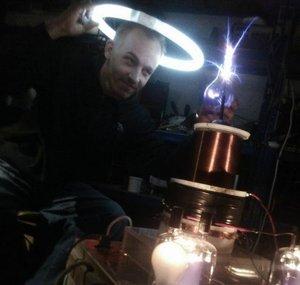 ElEkTrO AtZe