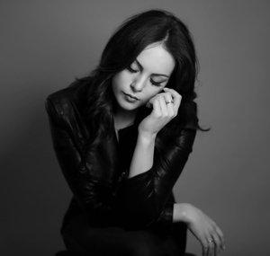 Liz Gillies