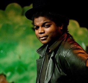Nakidoo et le Monde du Théâtre