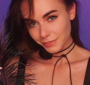 HeyHelen ASMR 2