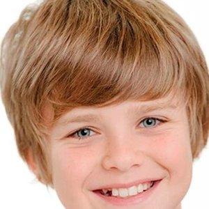 Alexander Aze