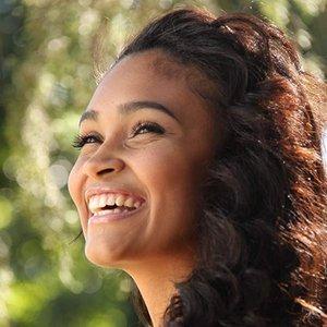 Leah Monet