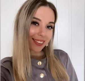 Nadya Fogelgezang