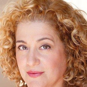 Mary Testa