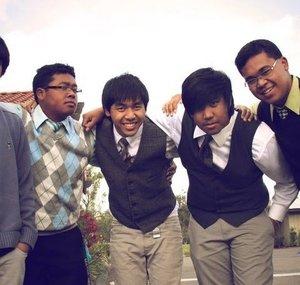 SayHelloHoliday