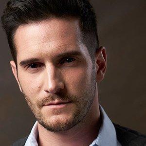 Nick Apostolides