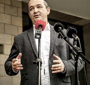 Dr. Apáti István