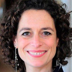 Alex Polizzi