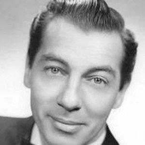 Carleton Young