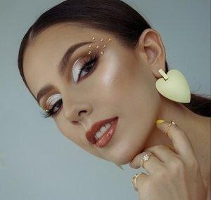 Naila Londoño