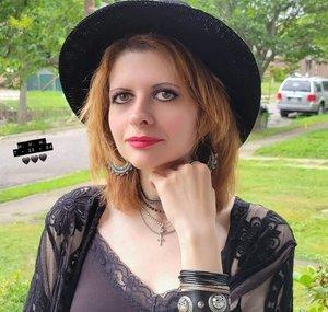 Poetess Possessed