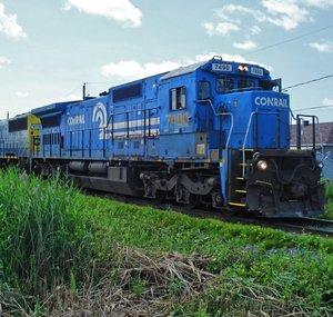 ConrailSD70MAC
