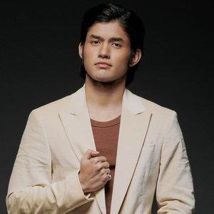 Grae Fernandez