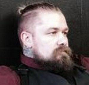 Peter DeGraffenried (VonGrave)