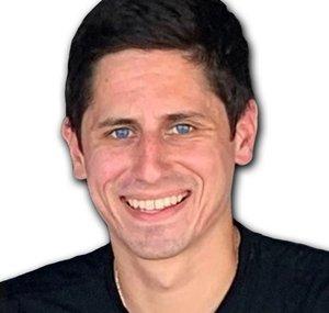 GiraffeNeckMarc