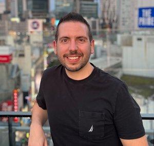 Adrian The Cruise and Travel Guy