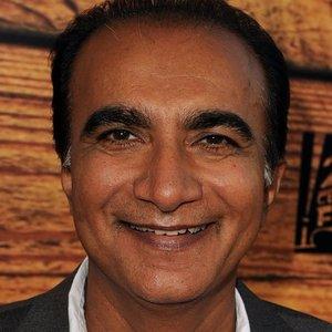 Iqbal Theba