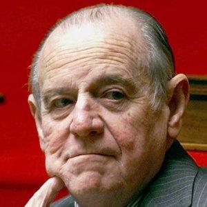 Raymond Barre