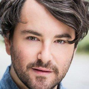 Alex Brightman