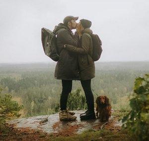 Alex & Chris