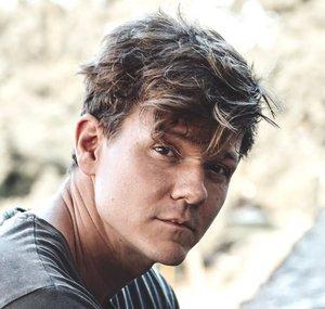 Tyler Ward 