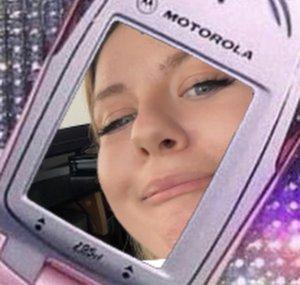 kel's phone